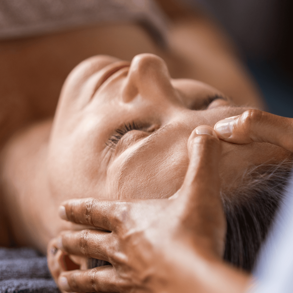 facial reflexology -Broadway beauty in herne bay - Holistic therapist